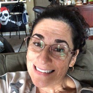 Meet your Posher, Helena